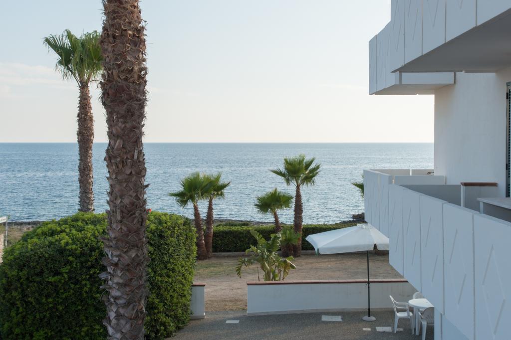 Blu Side Hotel & Residence Torre San Giovanni Ugento Eksteriør billede
